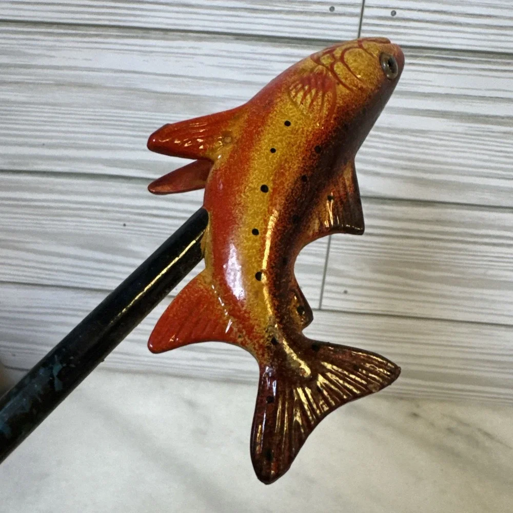 Fish - Plastic Back Scratcher - 18